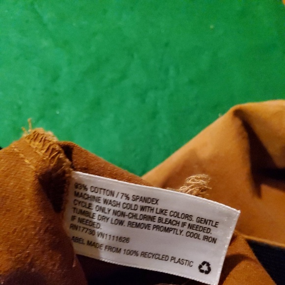 A New Day burnt Orange Cropped Pants Size 2 - Picture 7 of 7